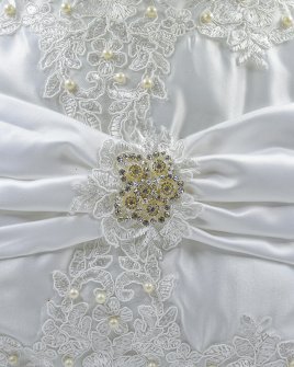 copy of LESLÍ MODEL BAPTISM KIT